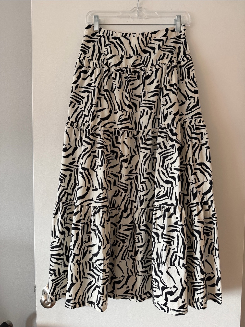 A New Day Tiered Midi Skirt Black White Abstract Zebra Print Boho Casual Size S